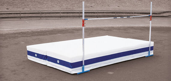 Hochsprunganlage klapp- und fahrbar