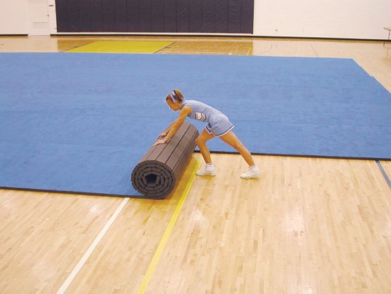Spieth 12 x 12 m Bodenturnfläche aus Rollmatten Flexiroll + 60 m blaues Klettband